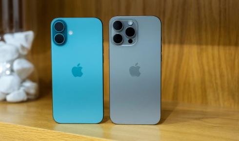 iPhone 16